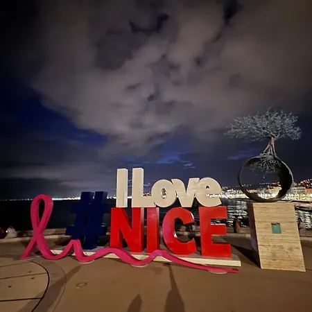 Apartmán Palais Des Arts